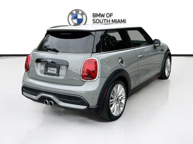 used 2022 MINI Hardtop car, priced at $22,500