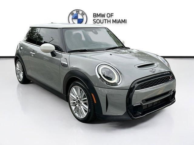 used 2022 MINI Hardtop car, priced at $22,500