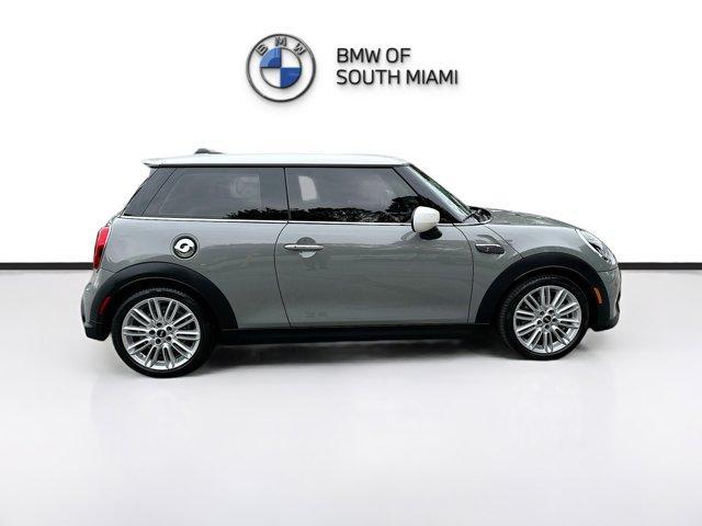 used 2022 MINI Hardtop car, priced at $22,500