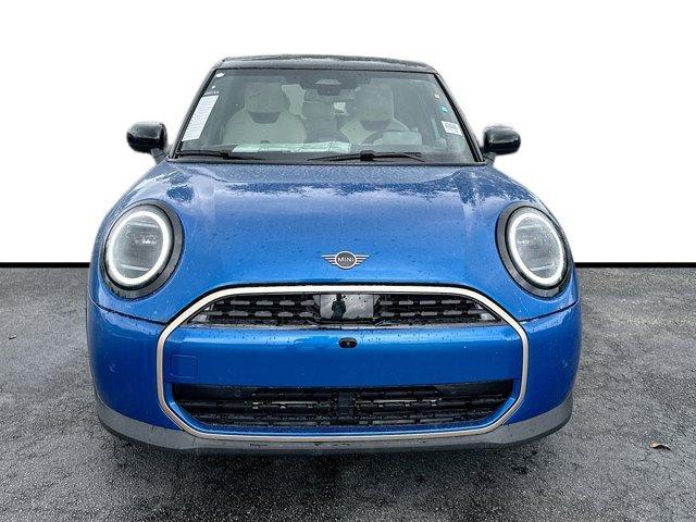 new 2025 MINI Hardtop car, priced at $33,669