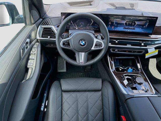 new 2026 BMW X7 car, priced at $95,773
