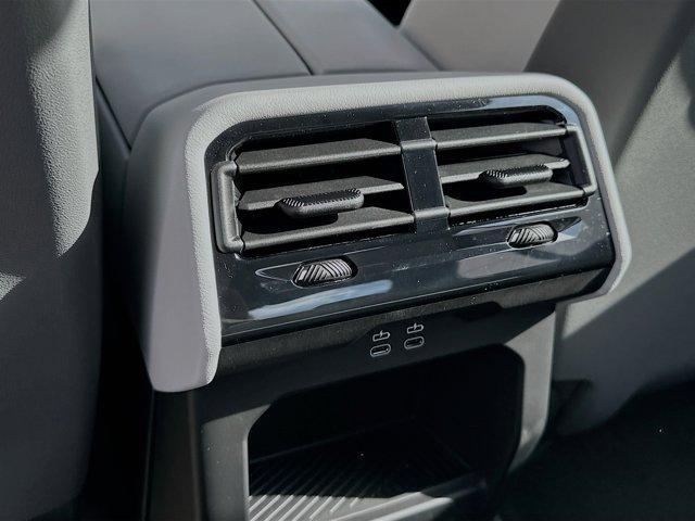 new 2026 BMW 540 car