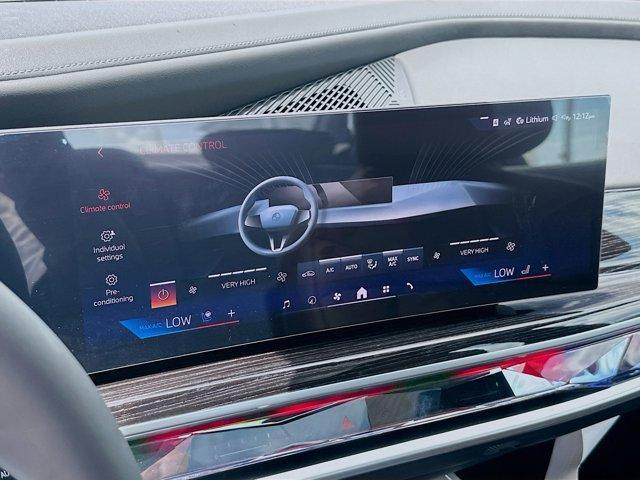 new 2025 BMW 750e car, priced at $117,049