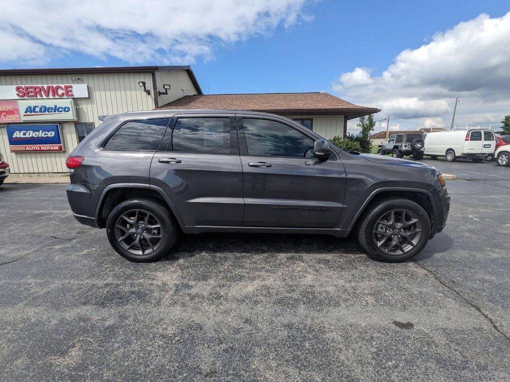 used 2021 Jeep Grand Cherokee car, priced at $27,987