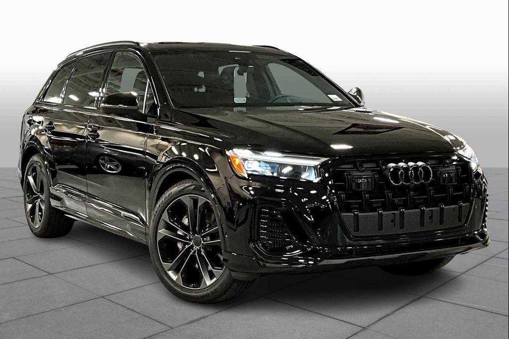 new 2026 Audi Q7 car, priced at $78,295