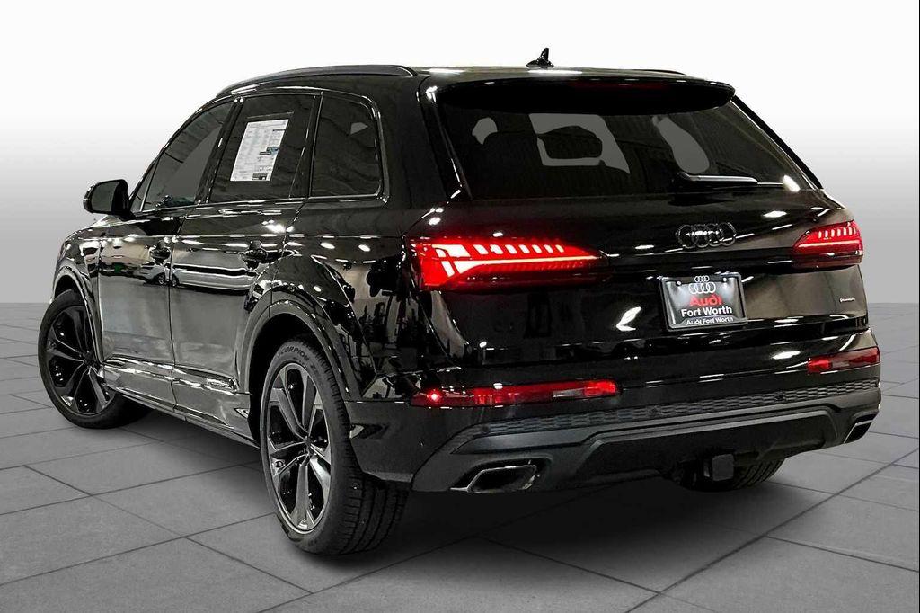 new 2026 Audi Q7 car, priced at $78,295