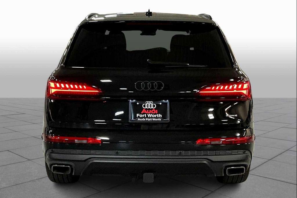 new 2026 Audi Q7 car, priced at $78,295