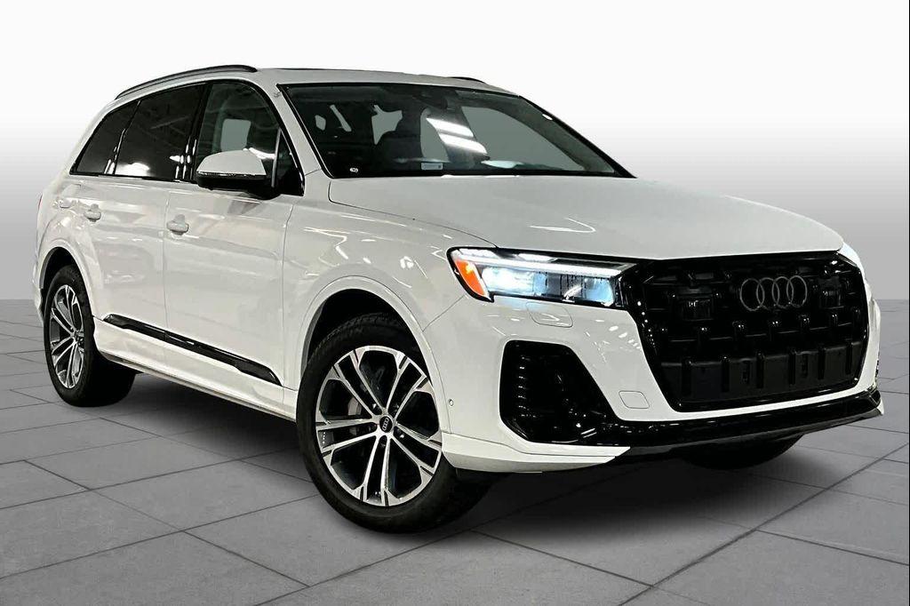 new 2026 Audi Q7 car, priced at $68,140