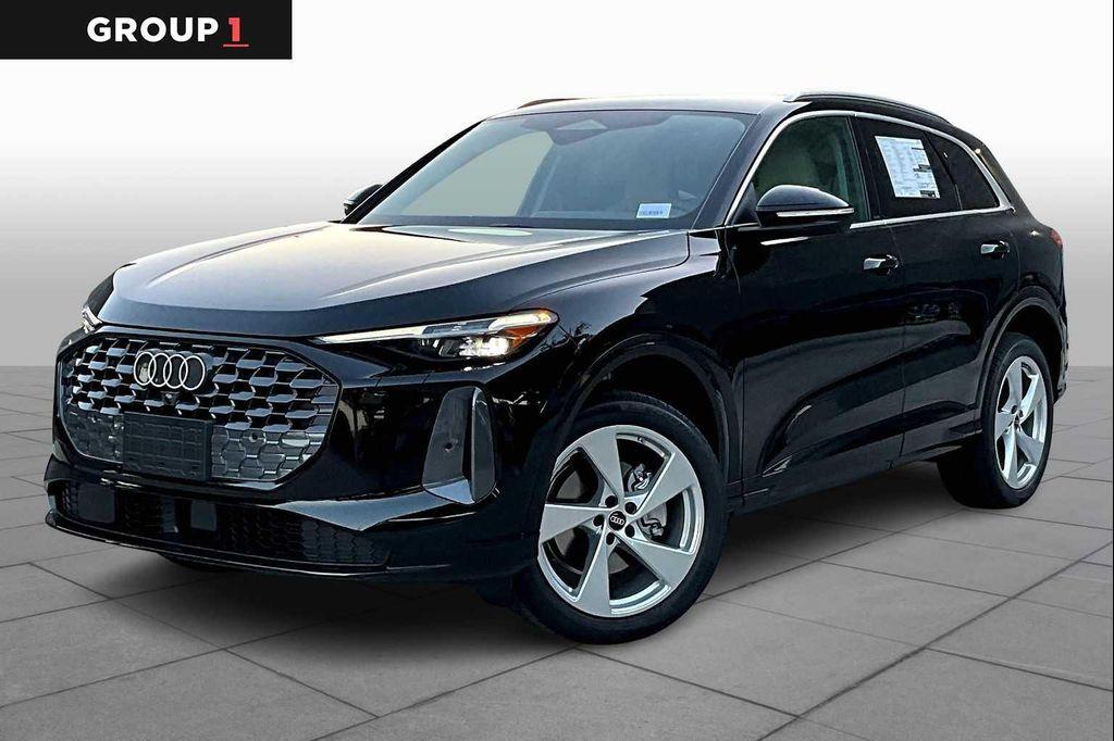 new 2025 Audi Q5 car, priced at $59,671