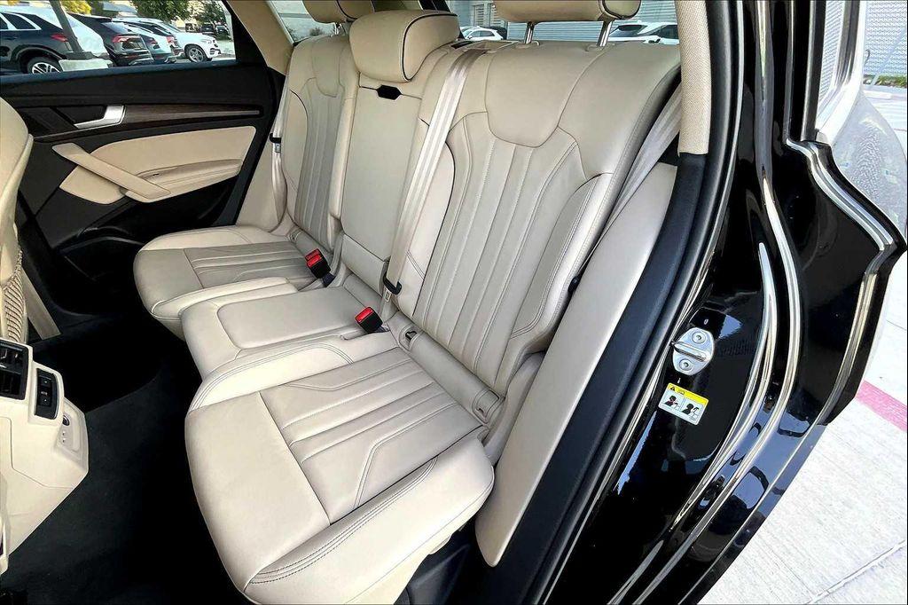 used 2025 Audi Q5 car, priced at $45,900