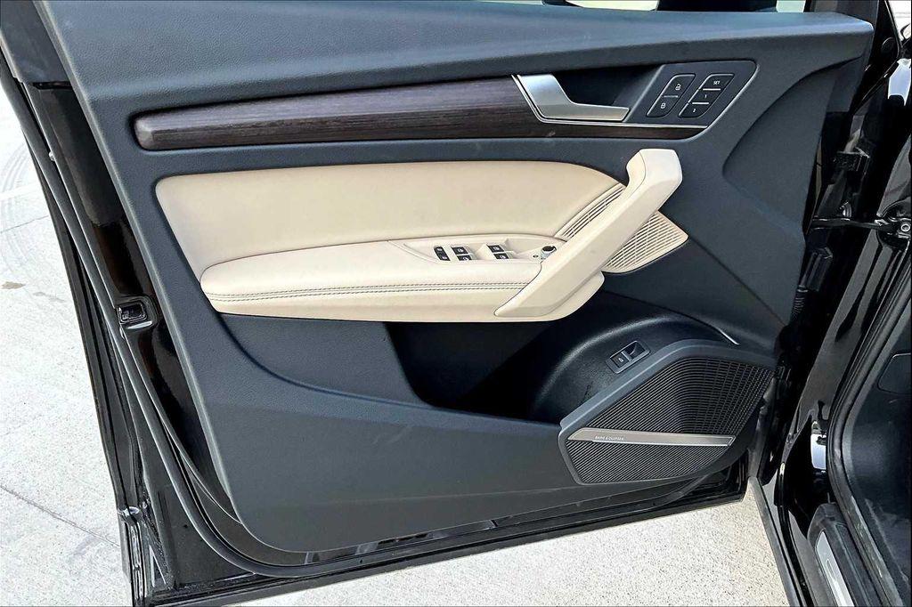 used 2025 Audi Q5 car, priced at $45,900
