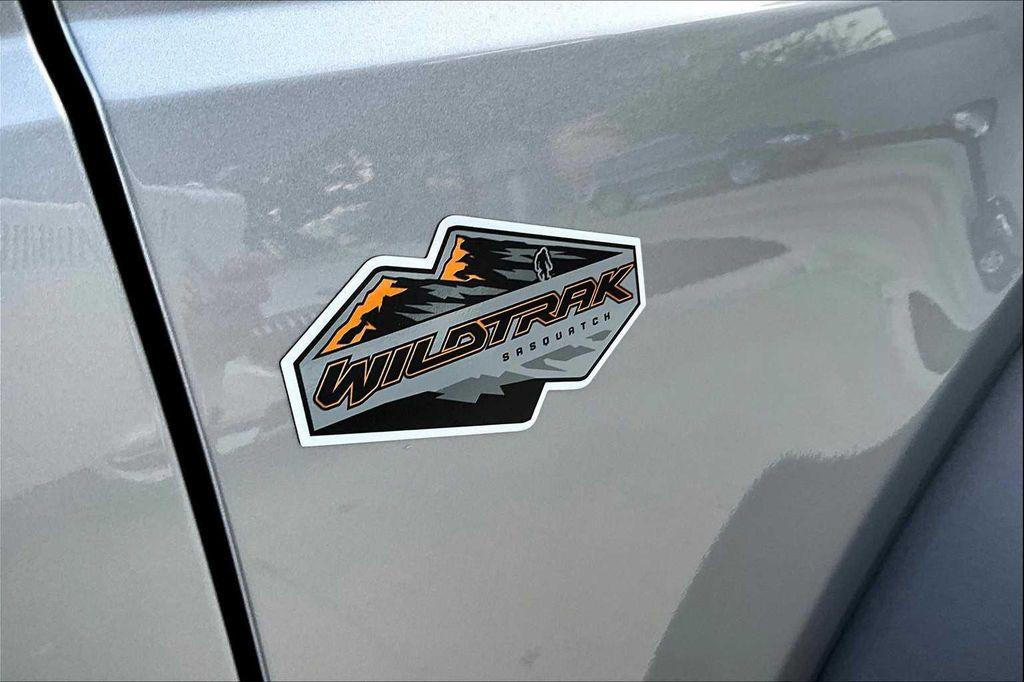 used 2024 Ford Bronco car, priced at $58,100