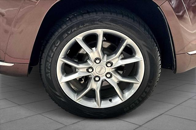 used 2015 Jeep Grand Cherokee car, priced at $21,000