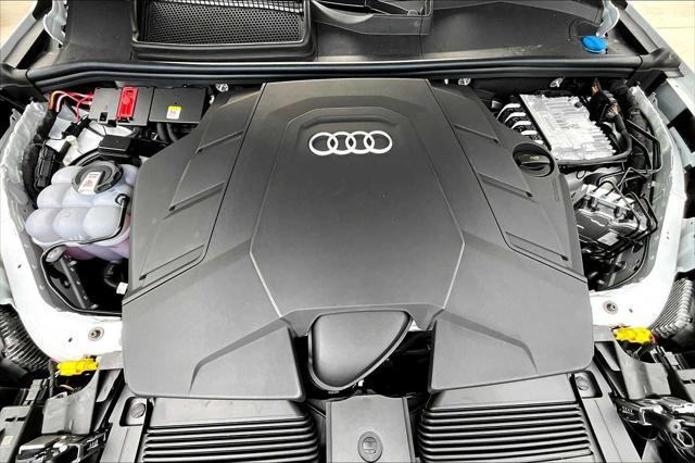 new 2025 Audi Q7 car, priced at $77,450