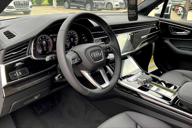 new 2025 Audi Q7 car, priced at $77,450