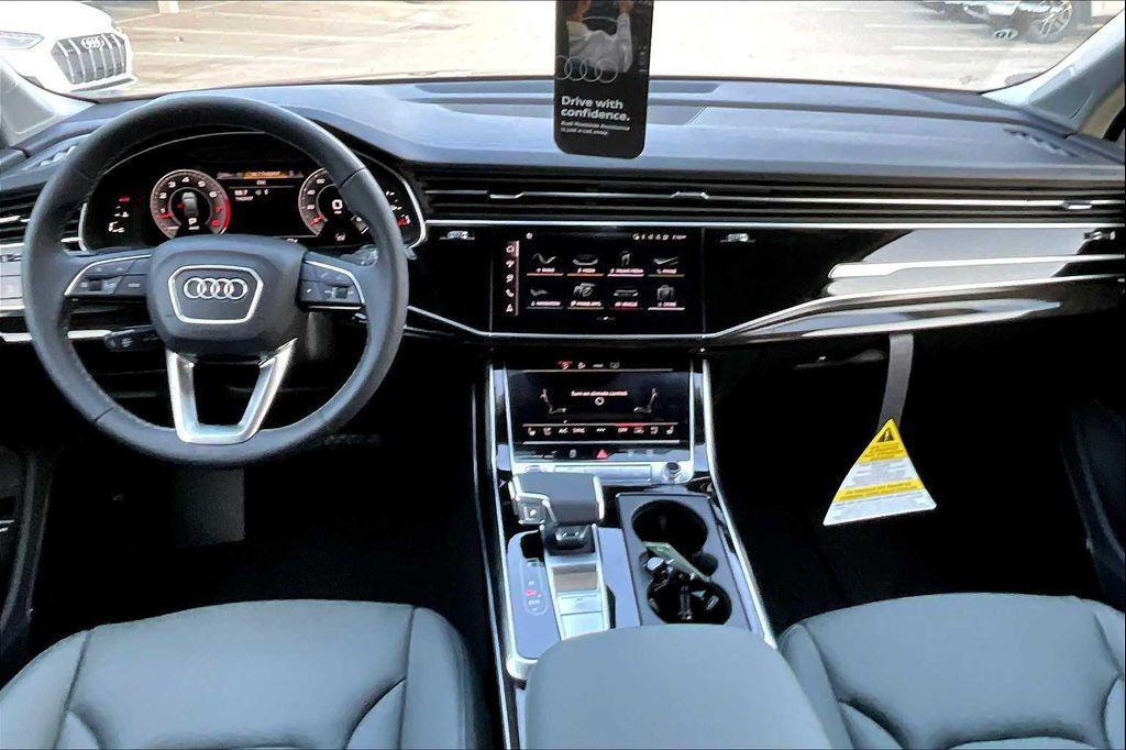 new 2025 Audi Q7 car, priced at $67,830