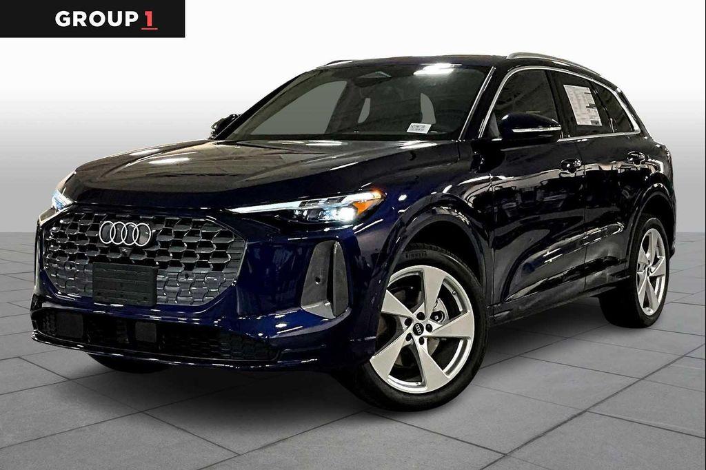 new 2025 Audi Q5 car, priced at $61,950