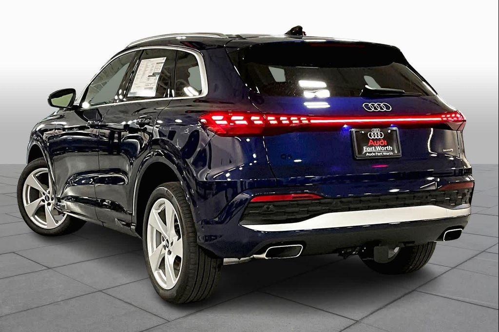 new 2025 Audi Q5 car, priced at $61,950