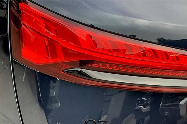 new 2025 Audi Q7 car, priced at $78,950