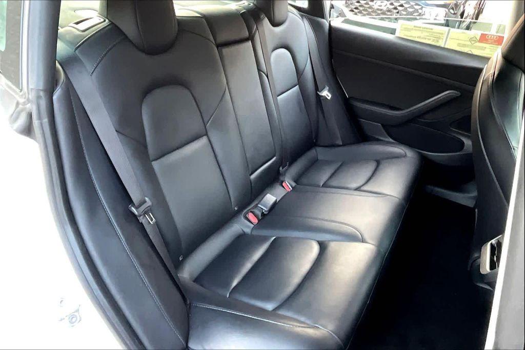 used 2021 Tesla Model 3 car, priced at $23,000