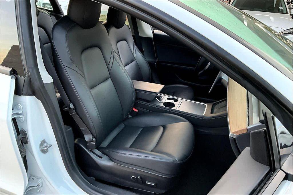 used 2021 Tesla Model 3 car, priced at $23,000