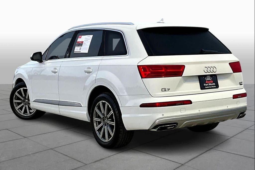 used 2018 Audi Q7 car, priced at $19,000