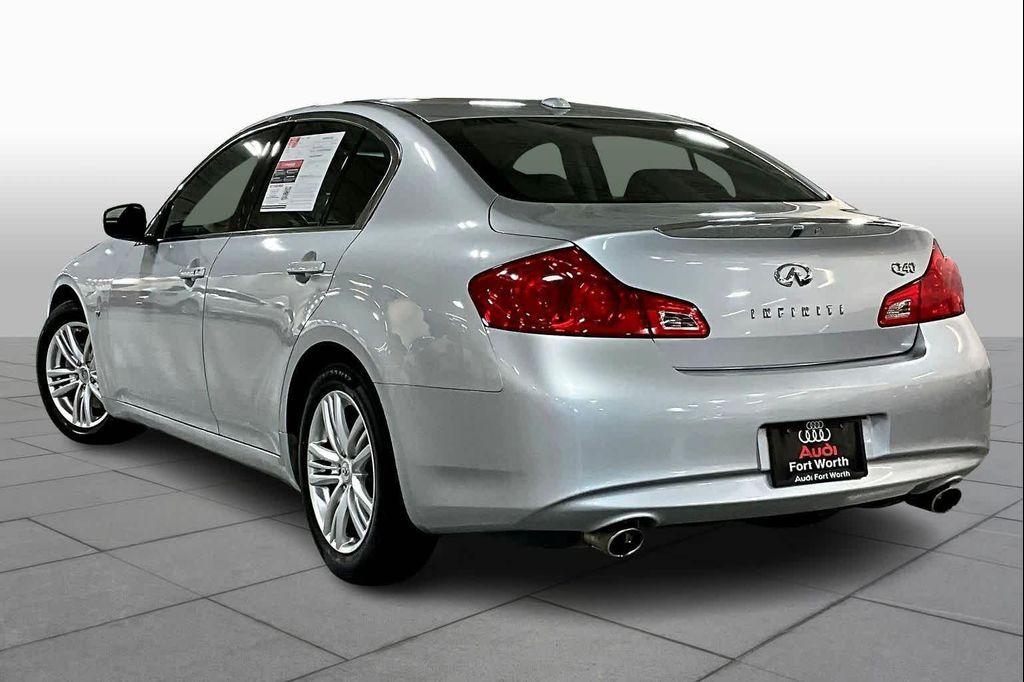 used 2015 INFINITI Q40 car, priced at $13,500