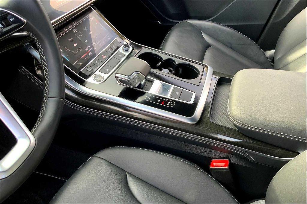 used 2025 Audi Q7 car, priced at $48,500