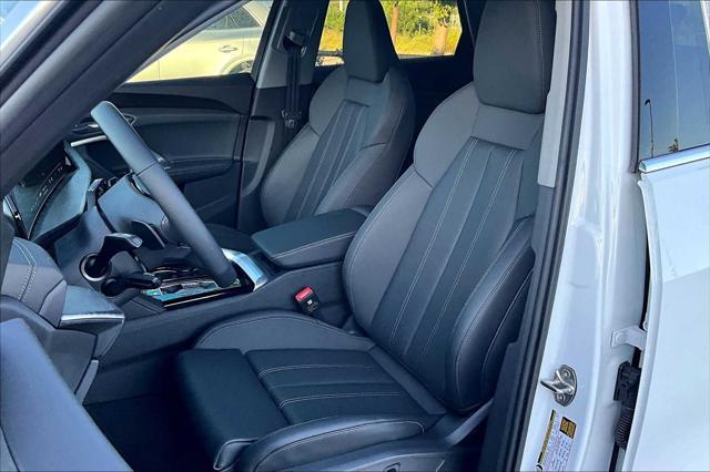 new 2025 Audi Q5 car, priced at $61,390