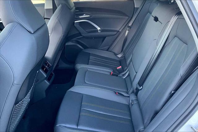 new 2025 Audi Q5 car, priced at $61,390