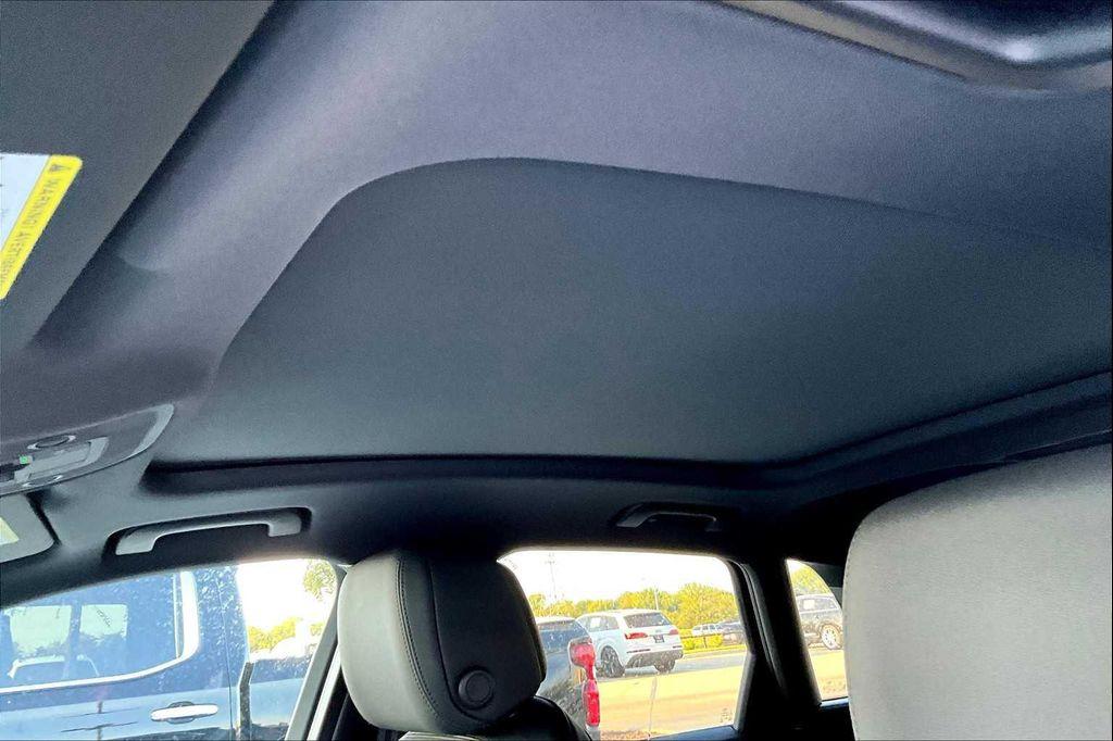 new 2025 Audi Q3 car, priced at $44,060