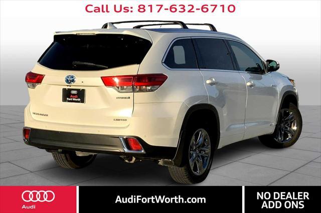 used 2017 Toyota Highlander Hybrid car, priced at $25,700