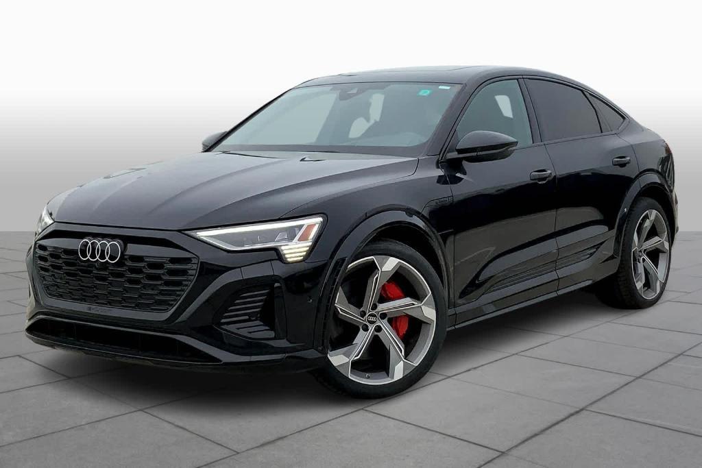 new 2024 Audi SQ8 e-tron car, priced at $100,267