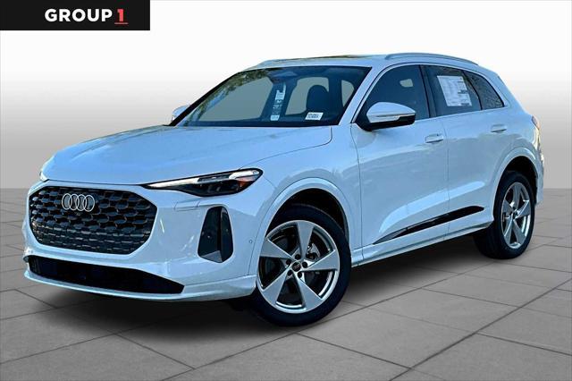 new 2025 Audi Q5 car, priced at $60,440