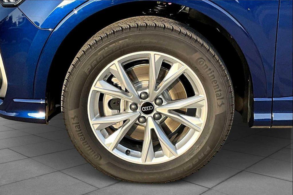 new 2025 Audi Q3 car, priced at $42,738