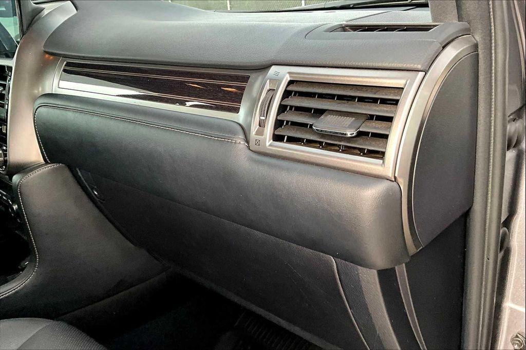 used 2023 Lexus GX 460 car, priced at $53,700