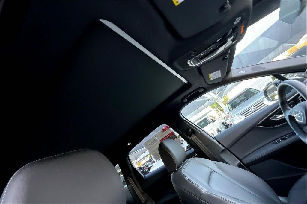 used 2025 Audi Q7 car, priced at $55,000