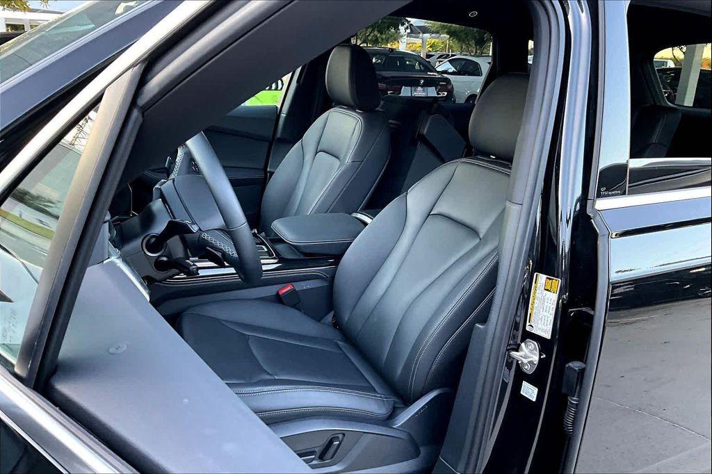 used 2025 Audi Q7 car, priced at $55,000