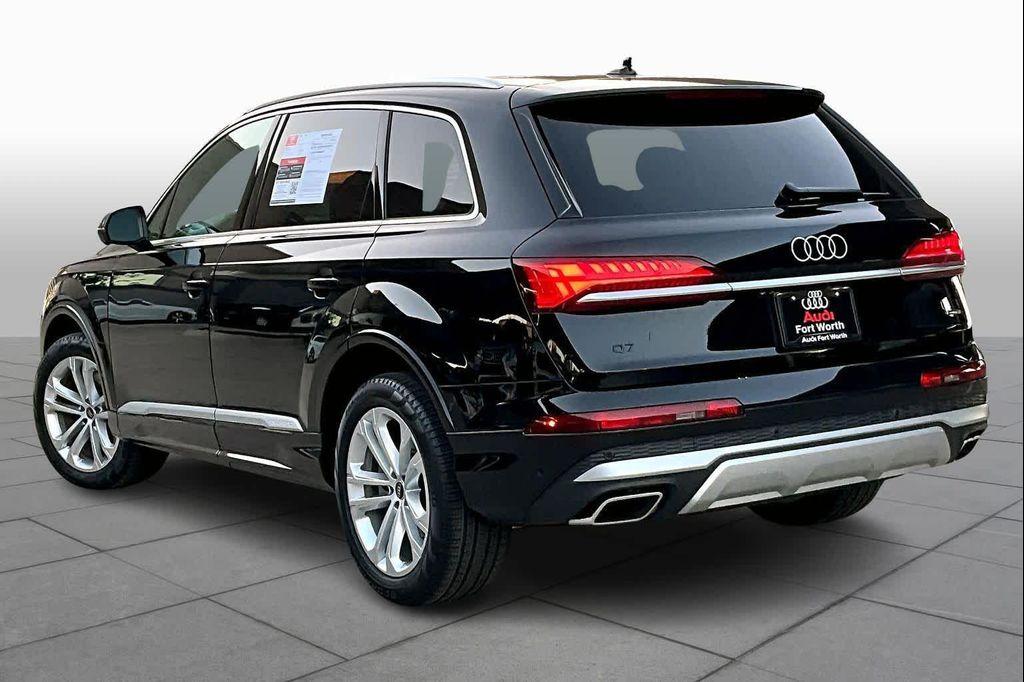 used 2025 Audi Q7 car, priced at $55,000