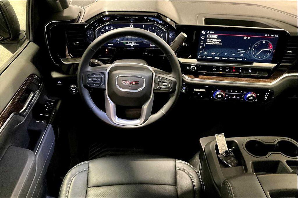 used 2025 GMC Sierra 1500 car, priced at $53,600