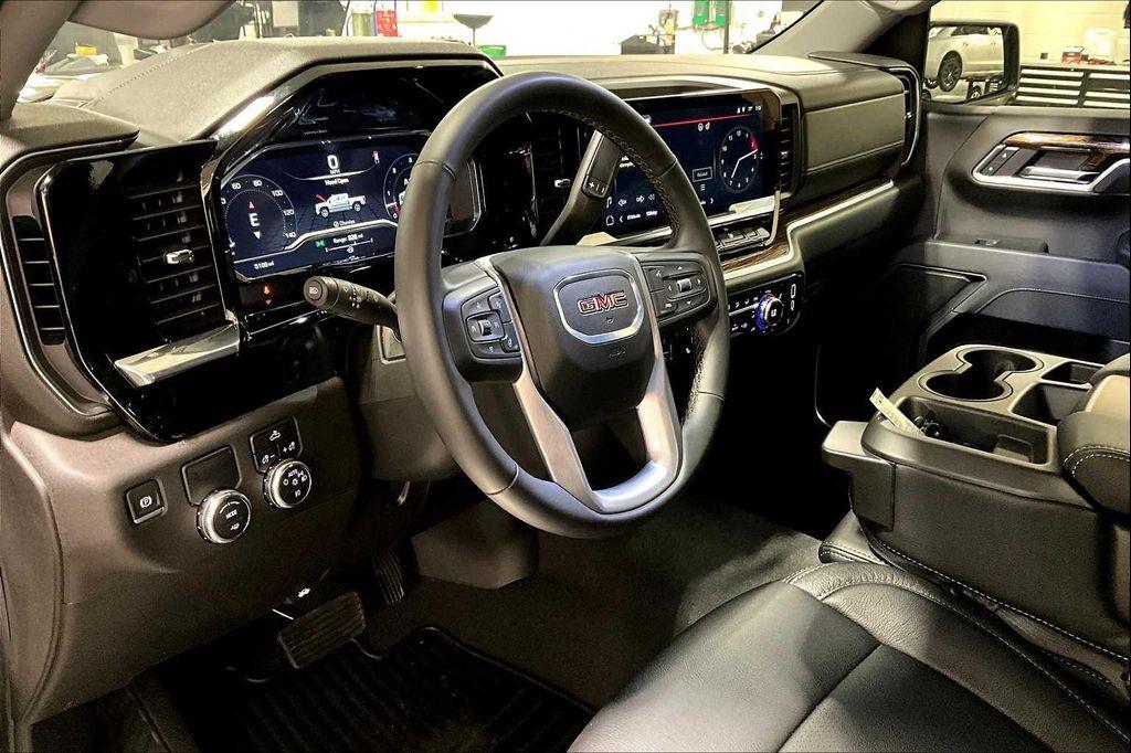 used 2025 GMC Sierra 1500 car, priced at $53,600