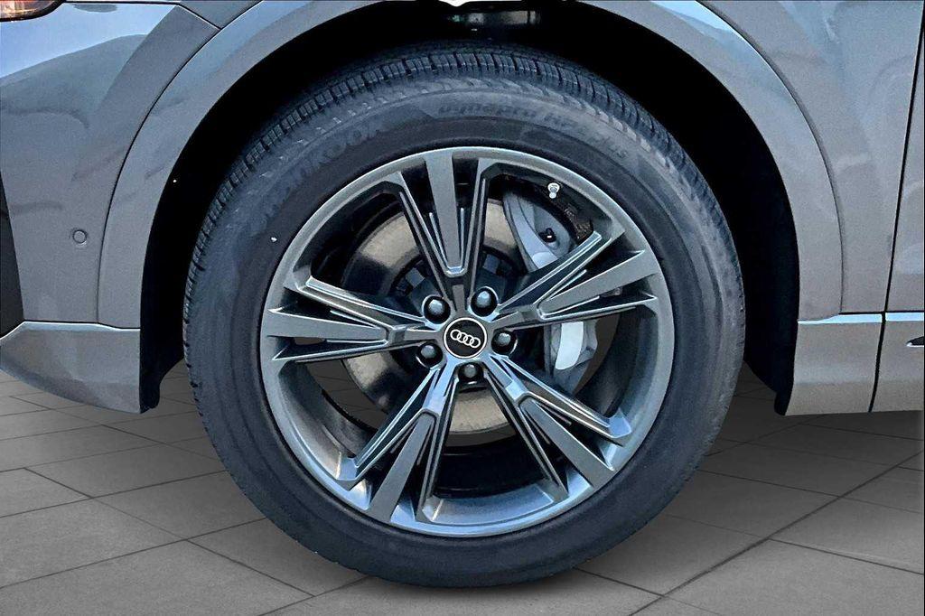 new 2026 Audi Q8 car, priced at $81,200