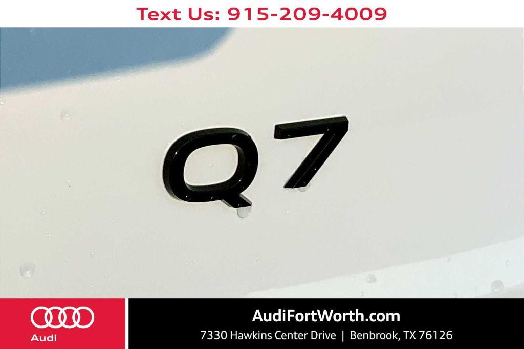 new 2025 Audi Q7 car, priced at $77,420