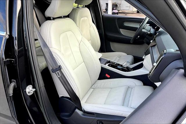 used 2023 Volvo XC40 car, priced at $33,300