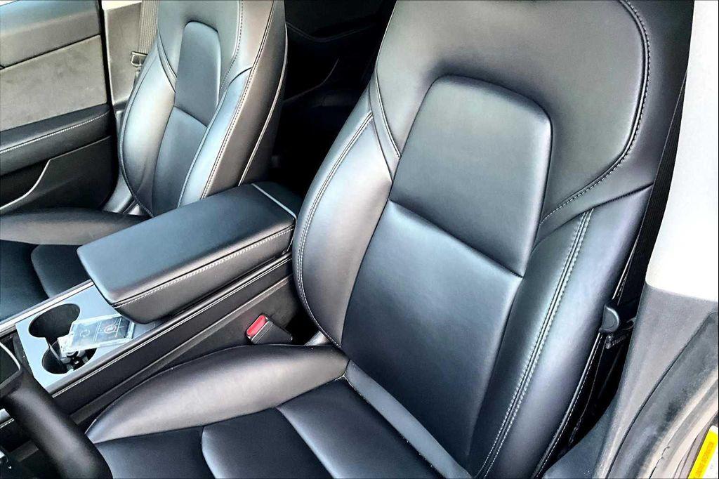 used 2021 Tesla Model 3 car, priced at $21,900