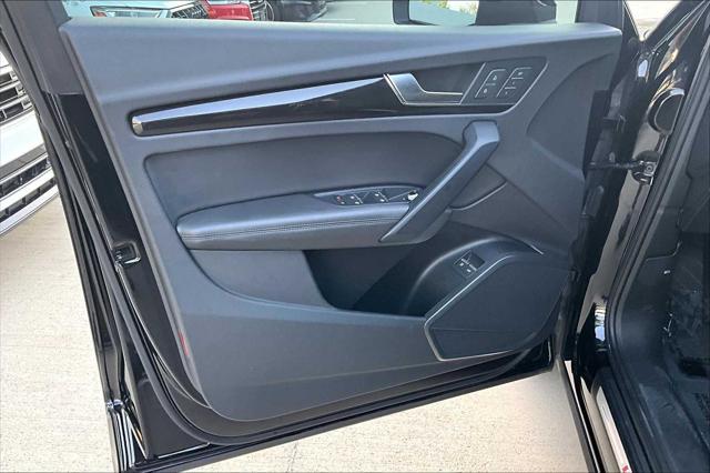 used 2020 Audi Q5 car, priced at $24,300