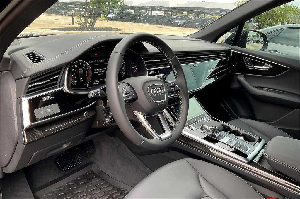 used 2025 Audi Q7 car, priced at $56,500