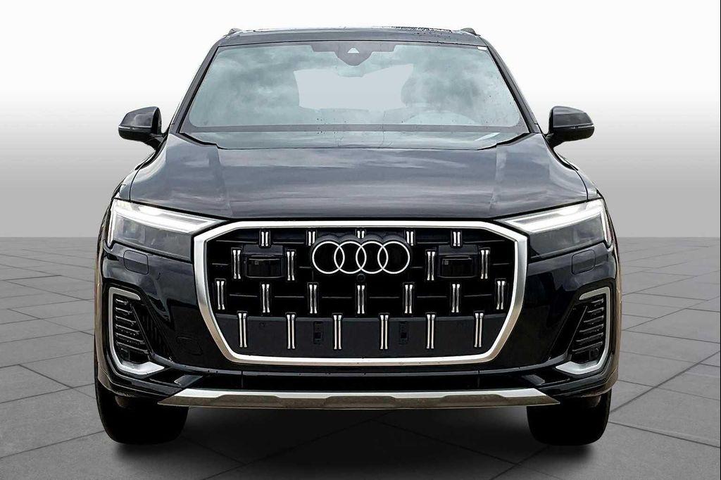 used 2025 Audi Q7 car, priced at $56,500