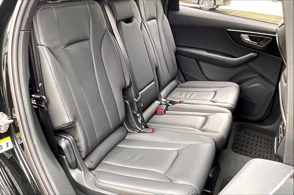 used 2025 Audi Q7 car, priced at $56,500