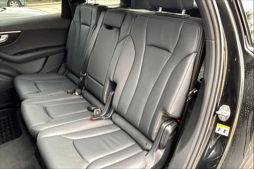 used 2025 Audi Q7 car, priced at $56,500